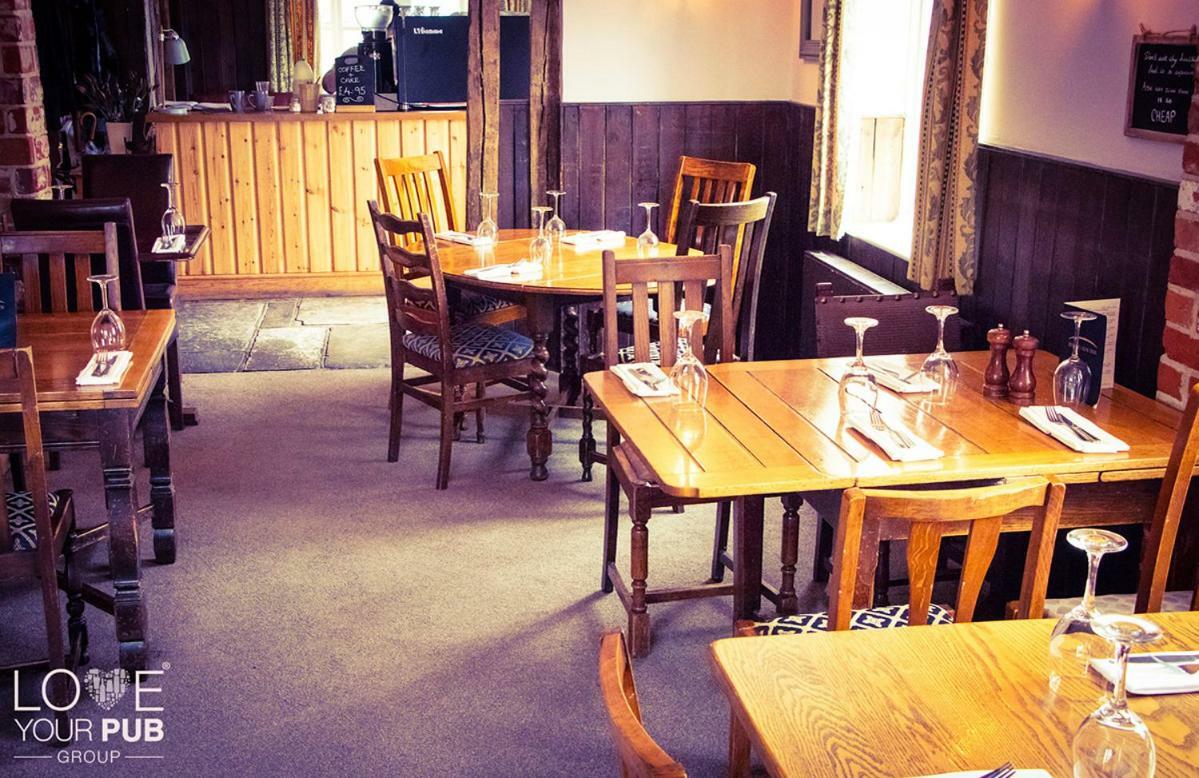 The Rising Sun Inn Waterlooville Exteriér fotografie