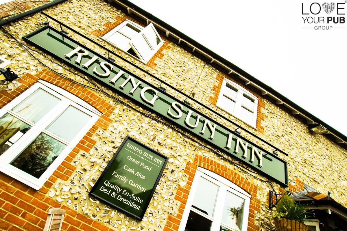 The Rising Sun Inn Waterlooville Exteriér fotografie