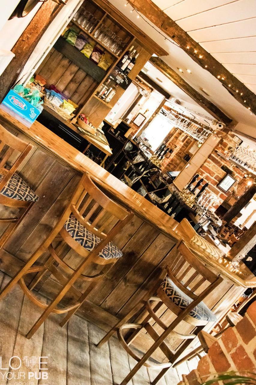 The Rising Sun Inn Waterlooville Exteriér fotografie